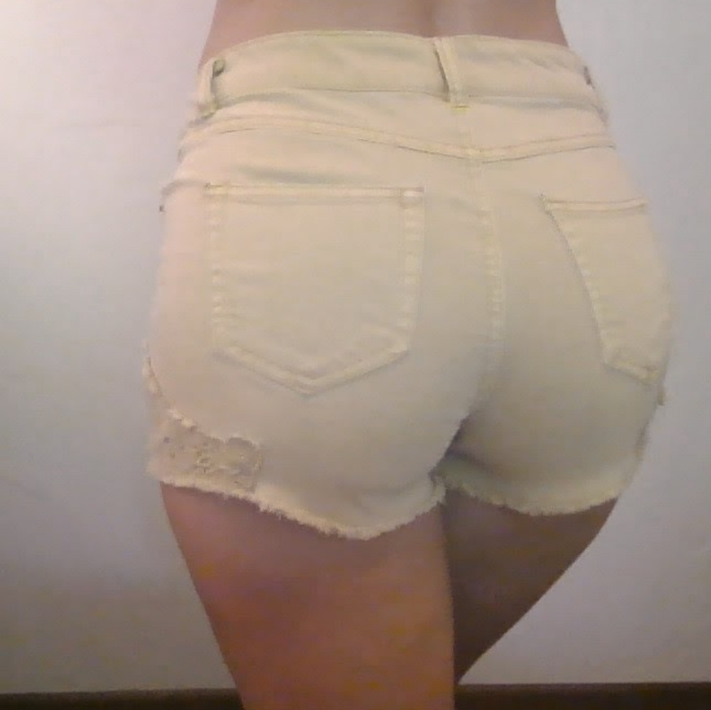 Highrise shorts